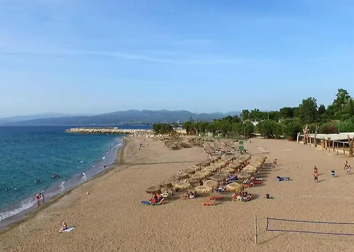 στούντιο σε πέτρινο σπίτι, κοντά σε παραλία *