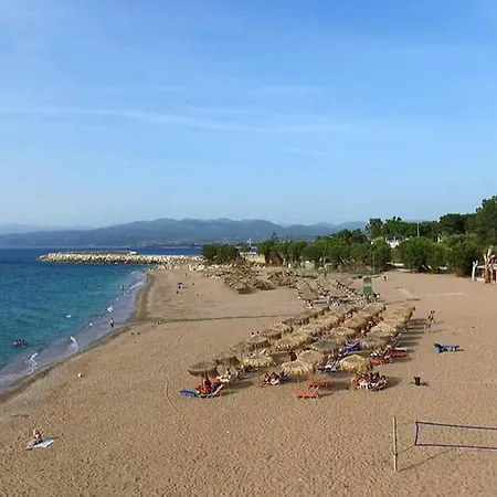 στούντιο σε πέτρινο σπίτι, κοντά σε παραλία *